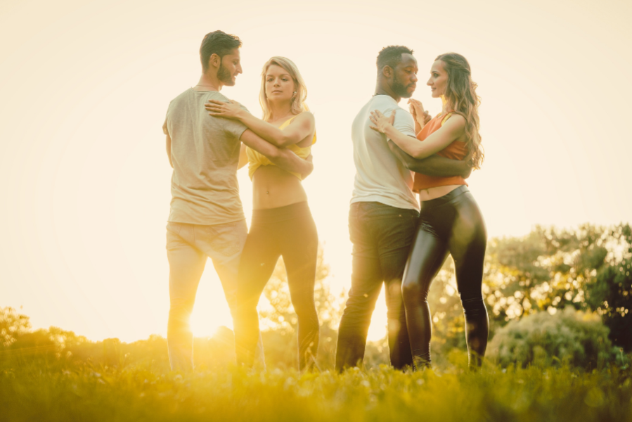 Kizomba Beginner Class Logo (900 x 628 px)